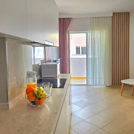 Happy Qerret Lejlighed *